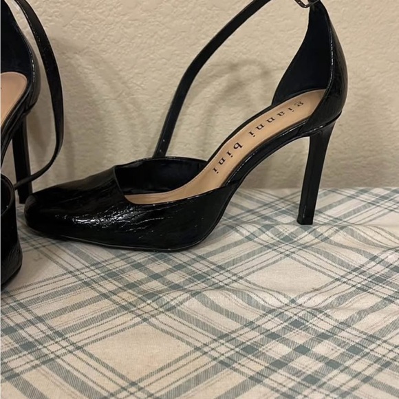 Gianni Bini Shoes - Gianni bini black size 5.5 heels